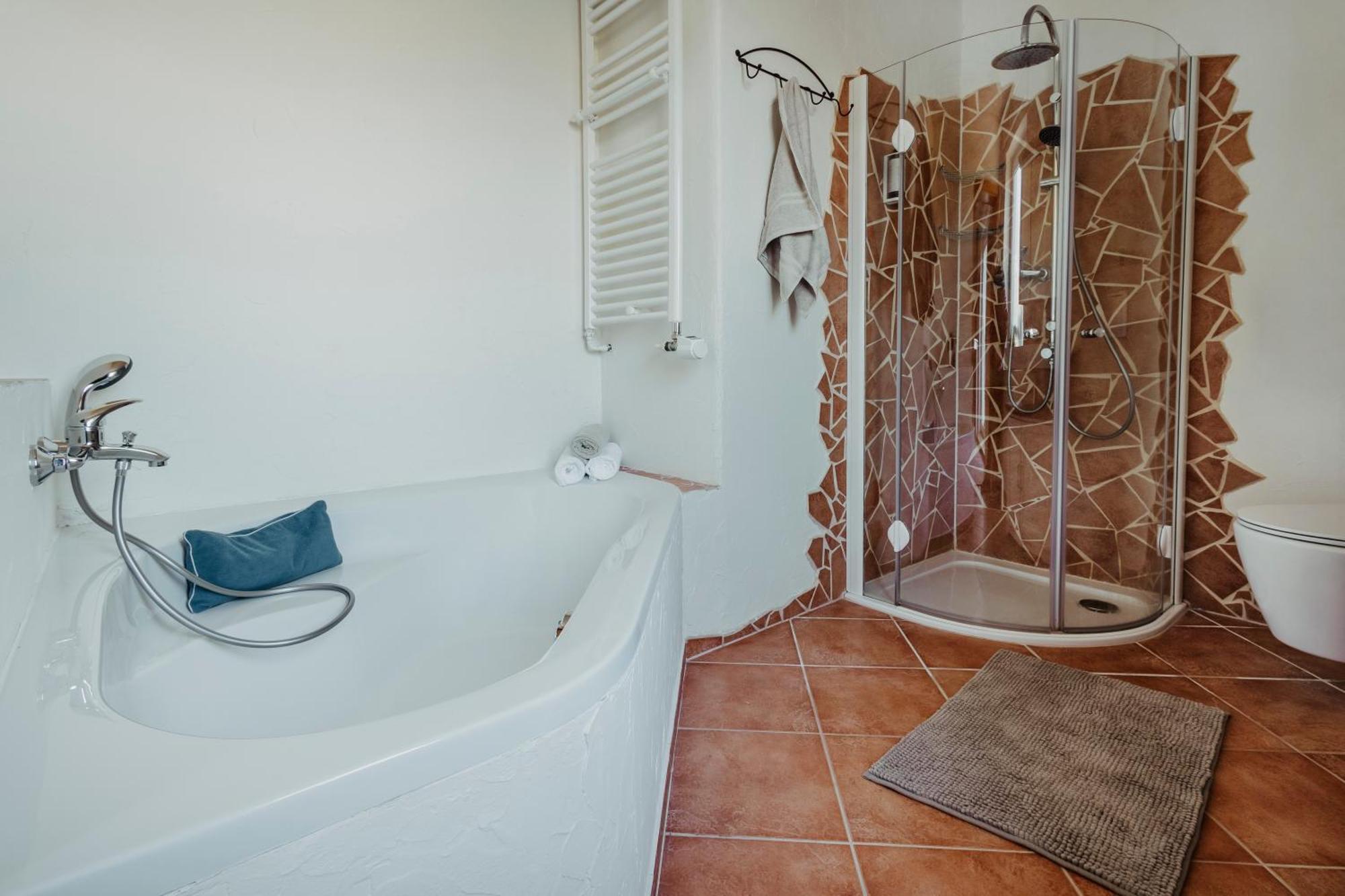 Traumwohnung Mit Sauna, Whirlpool & Wunderschoener Aussicht Plettenberg Kültér fotó